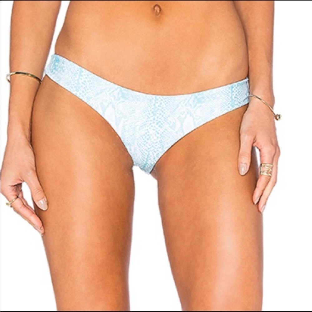 Tori Praver Bottoms